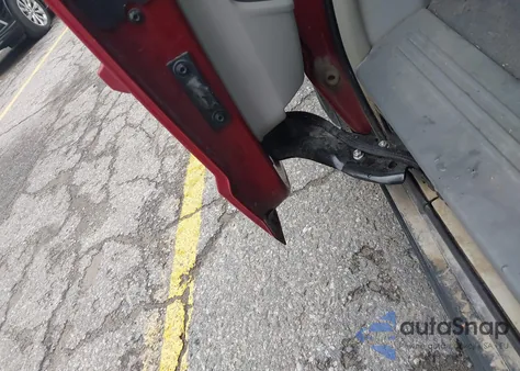 2008 Chrysler Town & Country Lx from USA, damaged, VIN 2A8HR44H58R630543